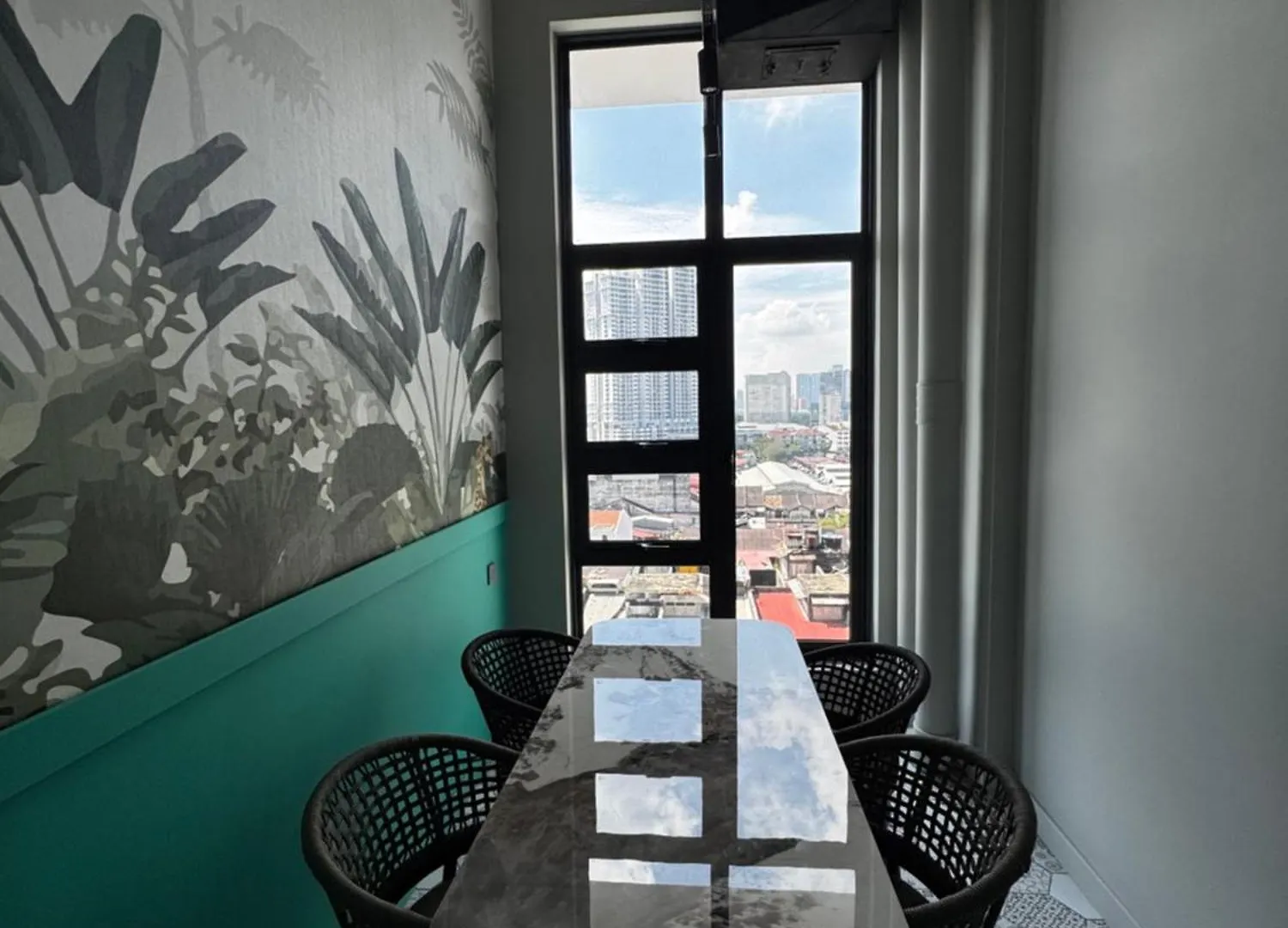 Fifth Avenue Hotel George Town