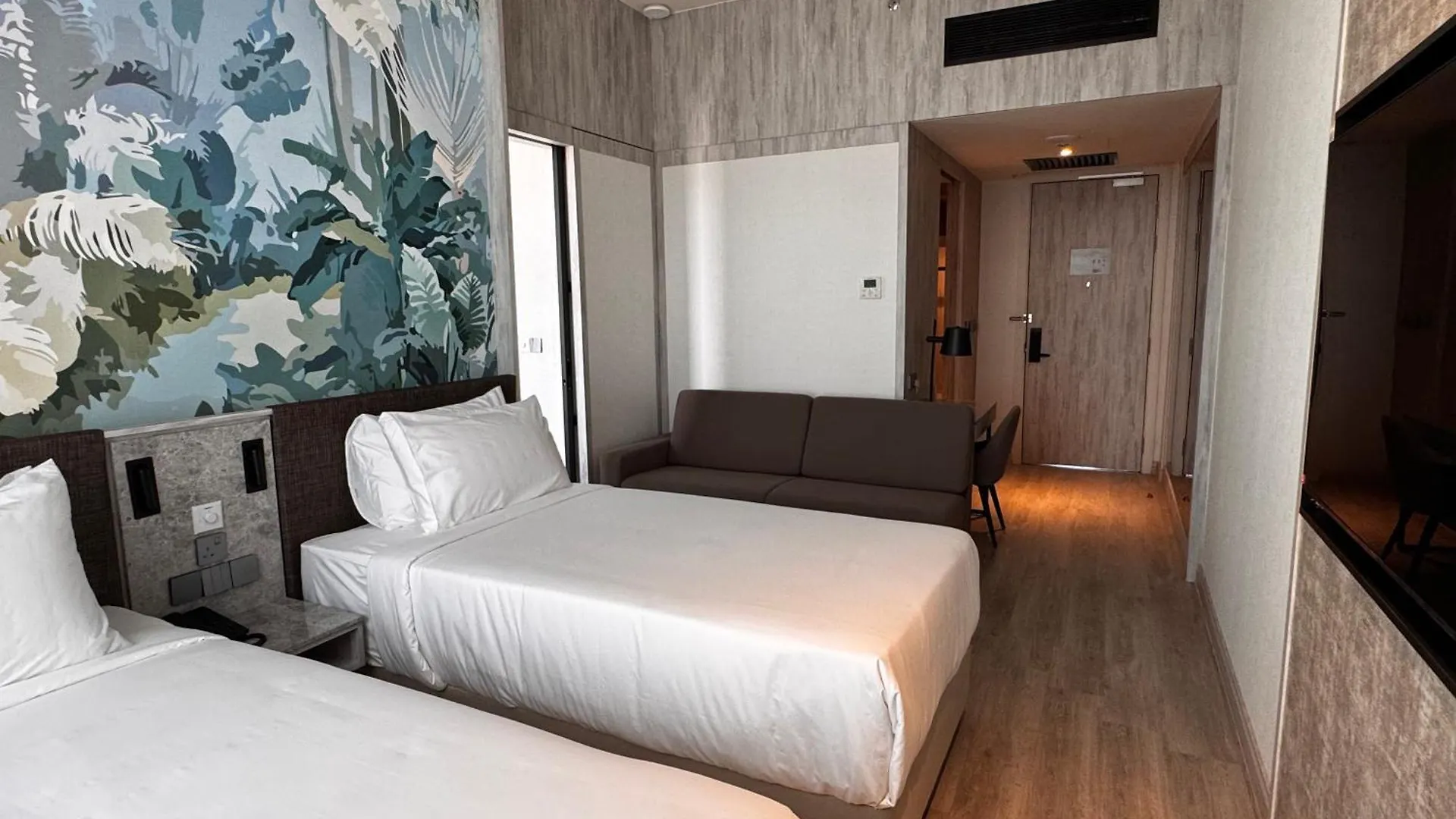 Fifth Avenue Hotel George Town